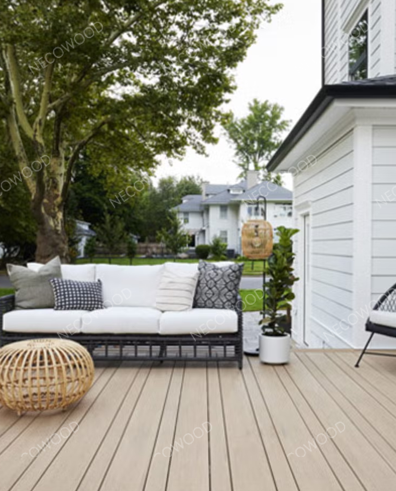 쿠웨이트 대리점을 위한 OEM 및 대량 복합 데크 공급