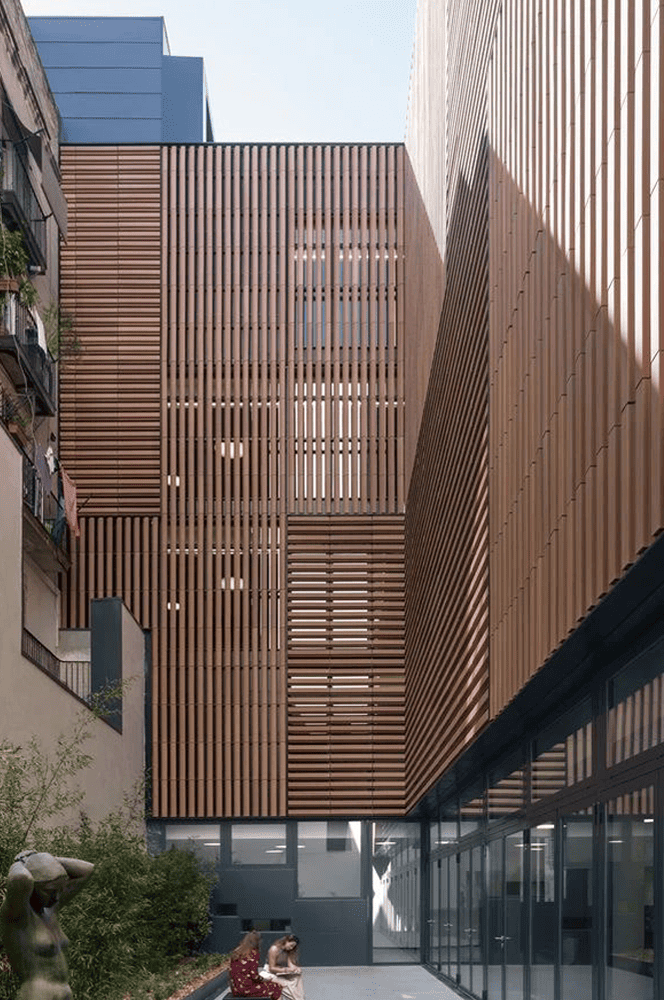 2026 WPC 벽면 패널 디자인 트렌드: 따뜻한 톤, 무광택 마감재 및 3D 딥 그레인